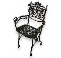 Fauteuil "Lierre" en fonte coloris vieux bronze