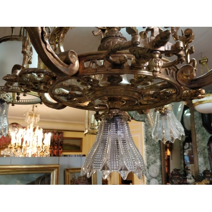 Lustre et deux appliques \"Dragon\" en bronze