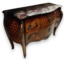 Commode style Louis XV ventrue en bois de rose