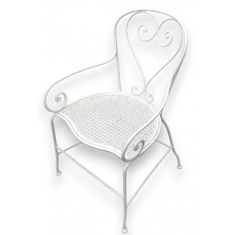 Fauteuil en fer forgé blanc, assise en cannage