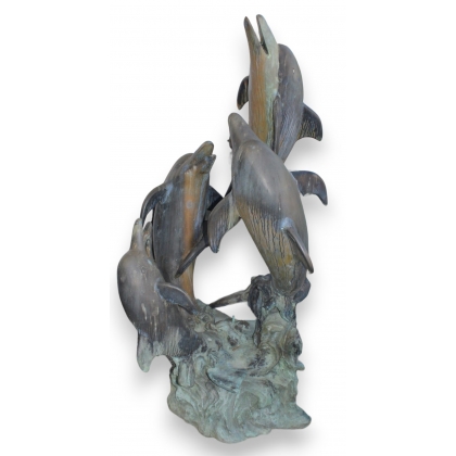 Fontaine \"4 dauphins\" en bronze