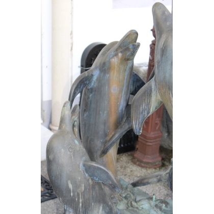 "4 Dolphins" bronze fountain