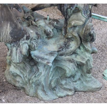 "4 Dolphins" bronze fountain