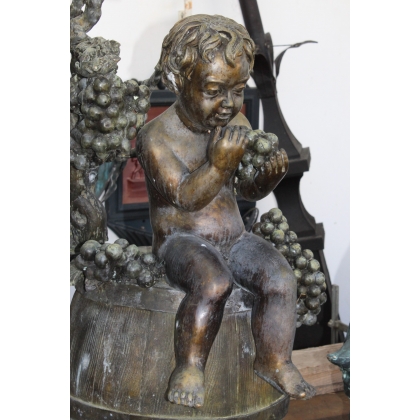 Bronze enfant vigneron
