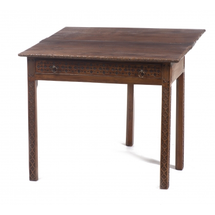 Table à jeux George III en acajou
