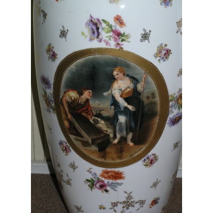 Pair of vases. From  Moinat SA  - Antiques and home décor