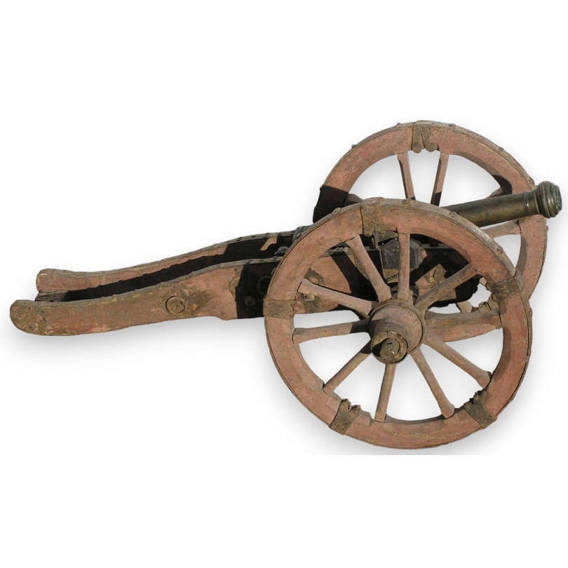 A little festive cannon. At  Moinat SA  - Antiques and home décor