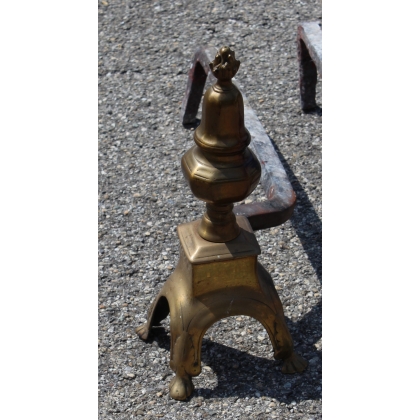 Paire de chenets Louis XIV en bronze et fonte