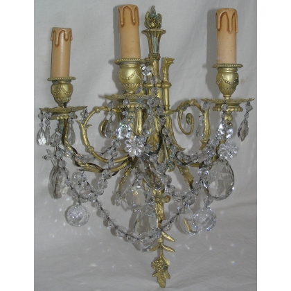 Pair of Louis XVI wall lights. From  Moinat SA  - Antiques and home décor