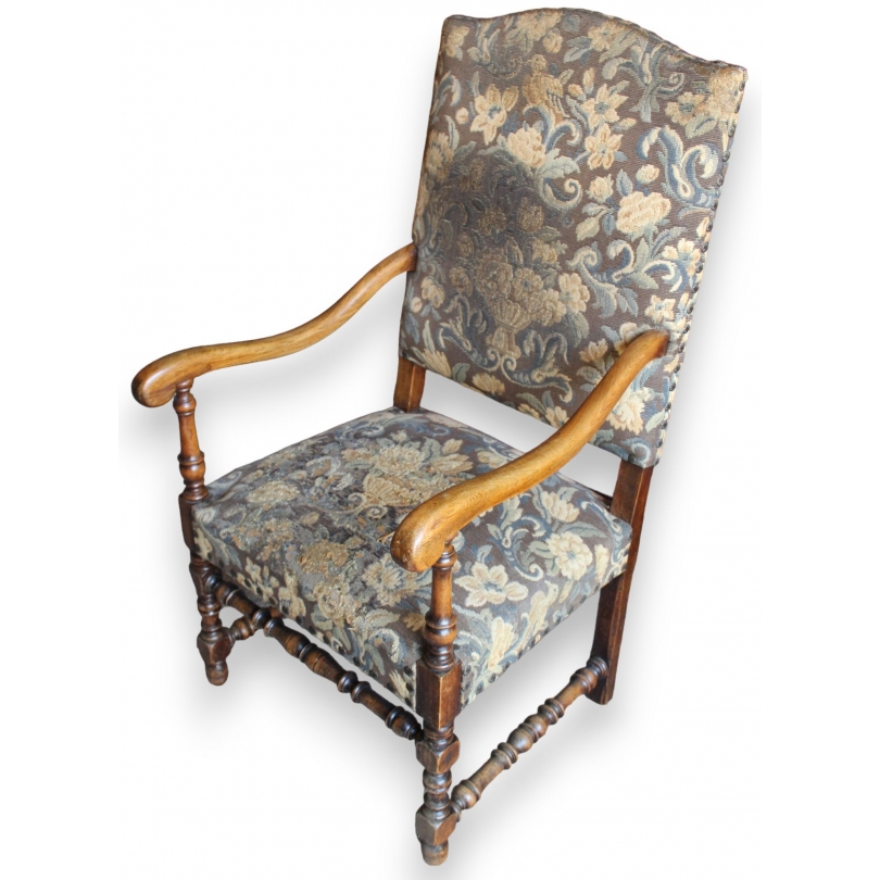 Fauteuil Louis XIII recouvert de tapisserie