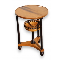 Empire Table with 3 black colu