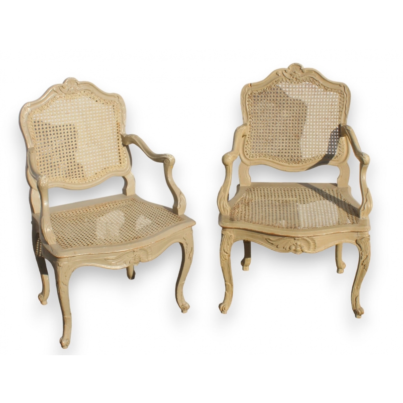 Paire de fauteuils Louis XV cannés et laqués