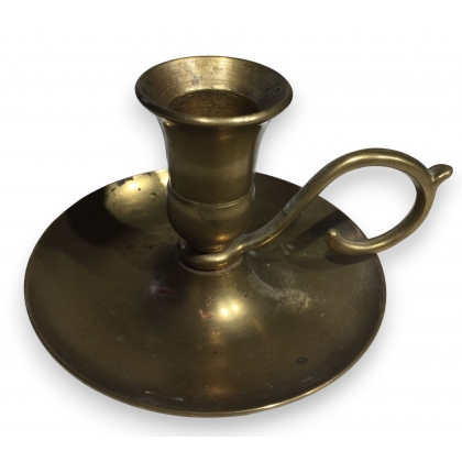 Brass bowl-shaped candle holder