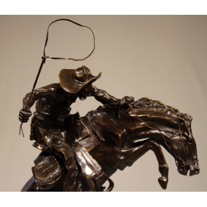 Bronze \"The Bronco Buster\" de REMINGTON