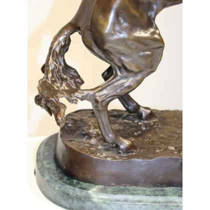 Bronze \"The Bronco Buster\" de REMINGTON
