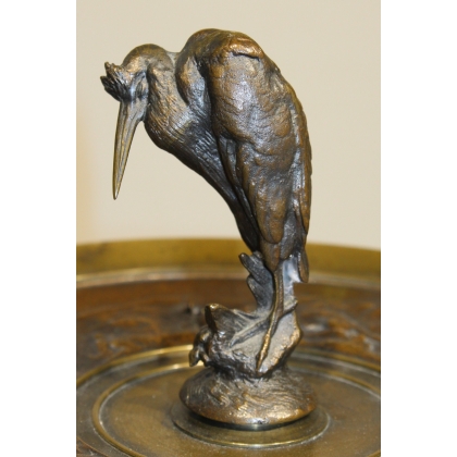 Coupe présentoir au marabout signée CAIN