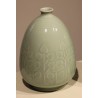 Paire de vases ovoïdes coloris céladon