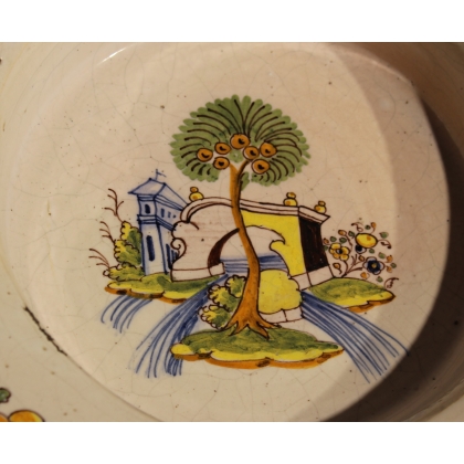 Plat en faïence espagnole de Talavera