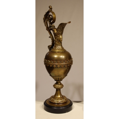 Pair of Napoleon III-style bronze ewers
