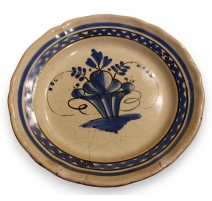 Assiette en faïence "Bouquet de Fleurs"
