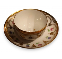 Bol et sous-tasse en porcelaine de Nyon