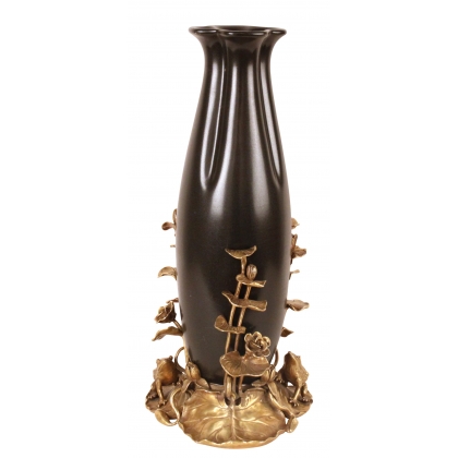 Vase style Art-Nouveau porcelaine noire
