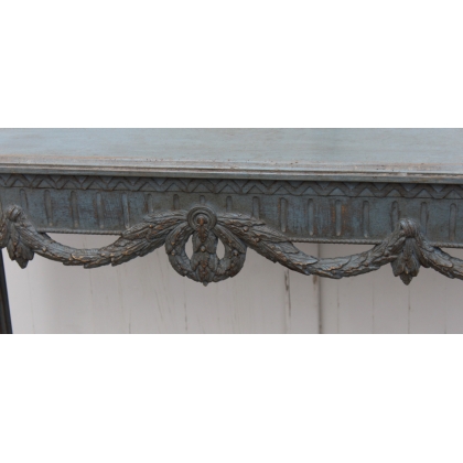 Louis XVI-style console table at  Moinat SA  - Antiques and home décor
