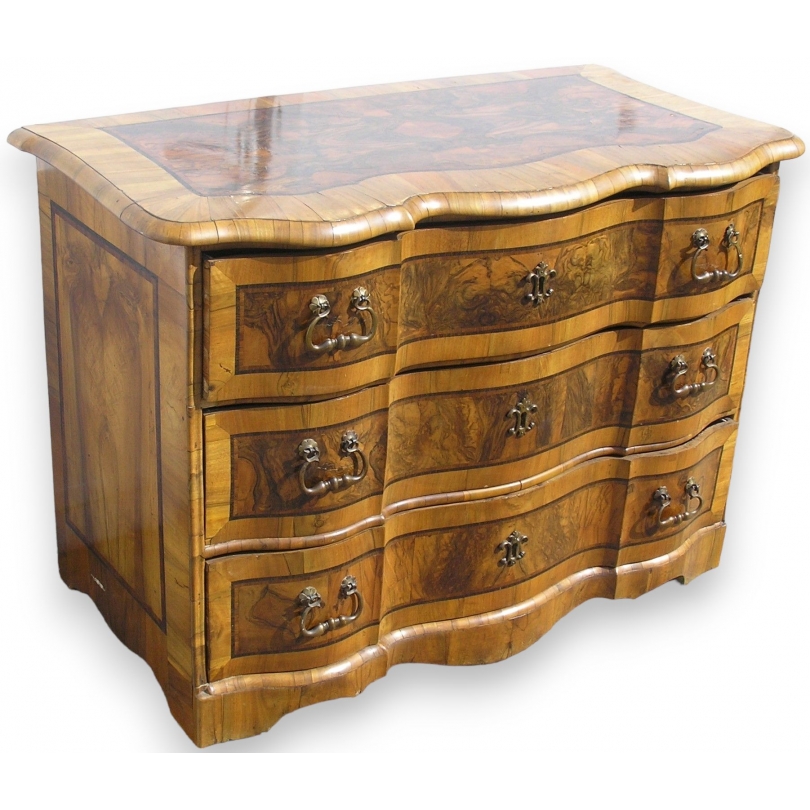  Commode Baroque. sur  Moinat SA  - Antiquités décoration