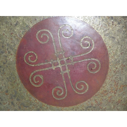 Round dish. From  Moinat SA  - Antiques and home décor