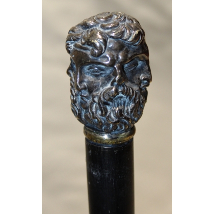 Rare canne flûte avec pommeau aux 6 visages