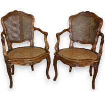 Paire de fauteuils Louis XV.