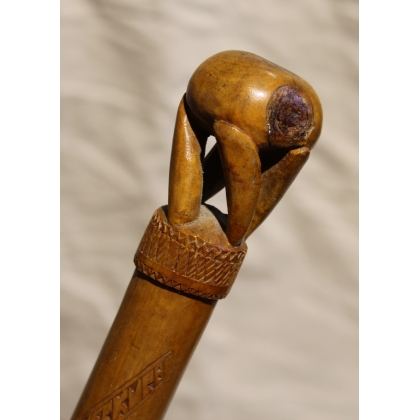 Canne monoxyle pommeau boule sculptée