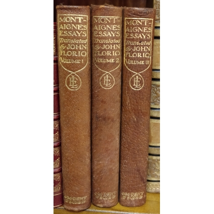 Livres \"Montaignes essays\" 3 Tomes