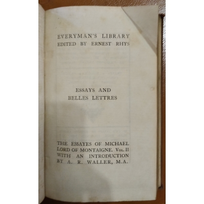 Livres "Montaignes essays" 3 Tomes