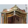  Vitrine Louis XV marquetée. sur  Moinat SA  - Antiquités décoration
