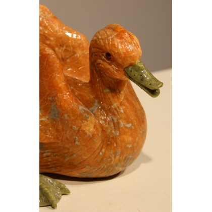 Canard en calcite orange et verte