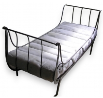 Wrought iron daybed