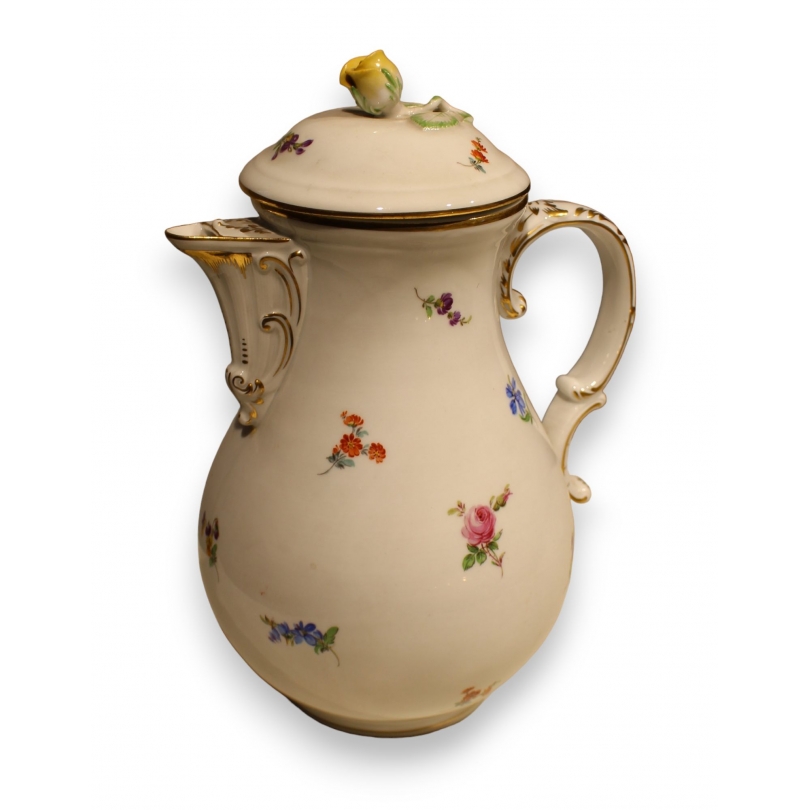 Cafetière de Meissen, décor fleurs