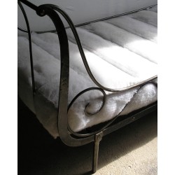 Daybed. From  Moinat SA  - Antiques and home décor