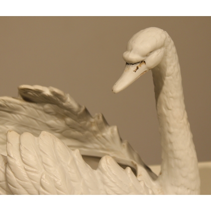 Biscuit swan from Moinat SA – Antiques and home décor