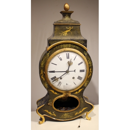 Neuchâtel clock with grand strike. At  Moinat SA  - Antiques and home décor