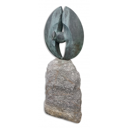 Bronze Canard Garrot en vol signé Y. LARSEN