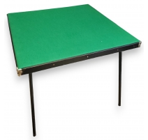 Table de bridge noire et feutre vert