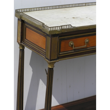  Console rectangulaire Ls XVI. sur  Moinat SA  - Antiquités décoration