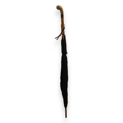 Ombrelle en soie noire manche corne