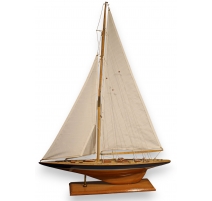 Maquette de voilier "Endeavour"