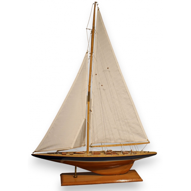 Maquette de voilier "Endeavour"