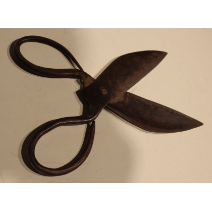 A pair of wrought-iron scissors