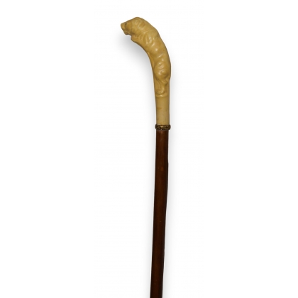 Lion-knobbed walking stick made of Bakelite, imitating ivory