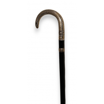 Corbin walking stick in 800 silver with a shell design